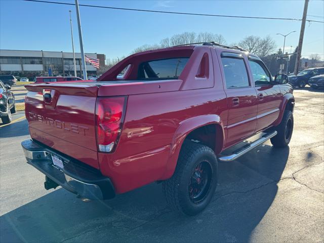 used 2006 Chevrolet Avalanche car, priced at $19,995