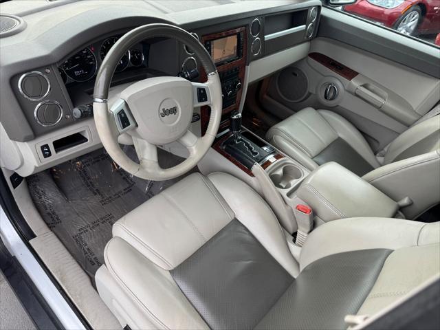 used 2010 Jeep Commander car, priced at $8,995