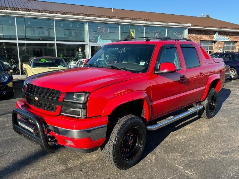 used 2006 Chevrolet Avalanche car, priced at $22,995