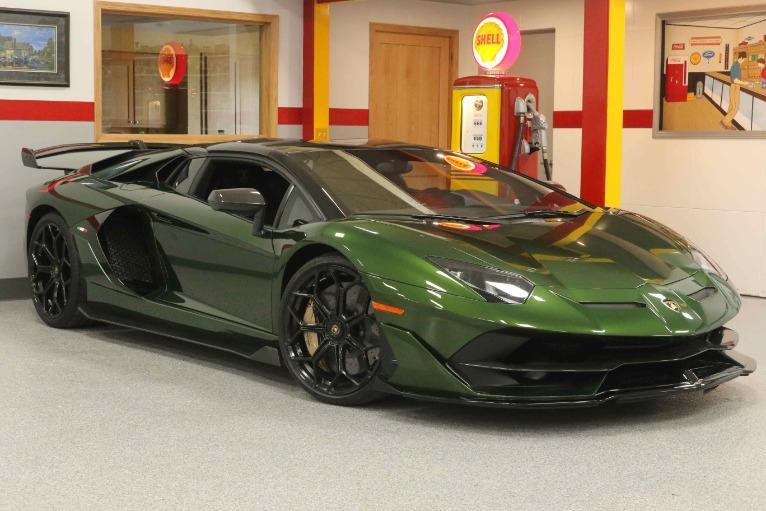 used 2021 Lamborghini Aventador SVJ car