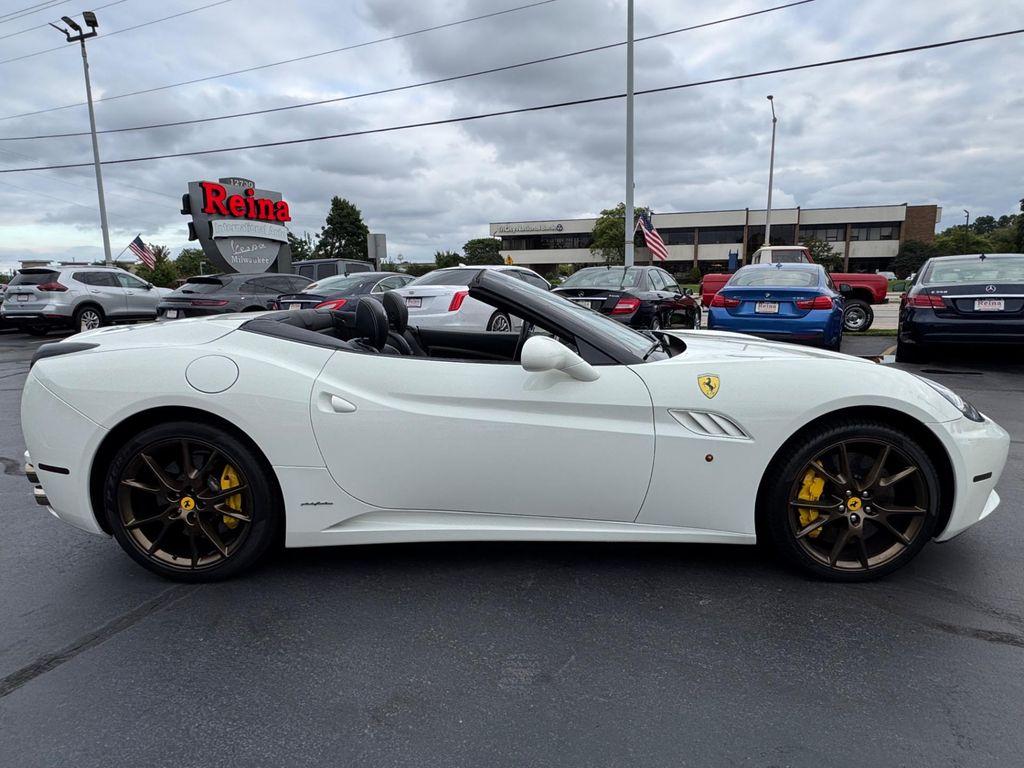 used 2014 Ferrari California car