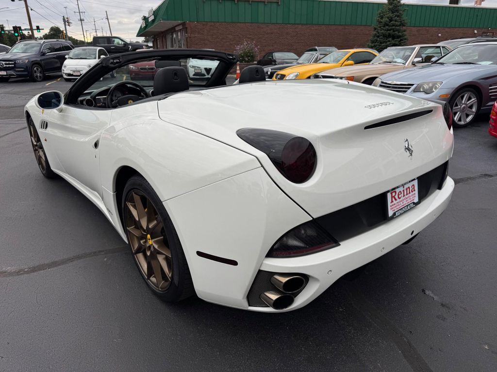 used 2014 Ferrari California car