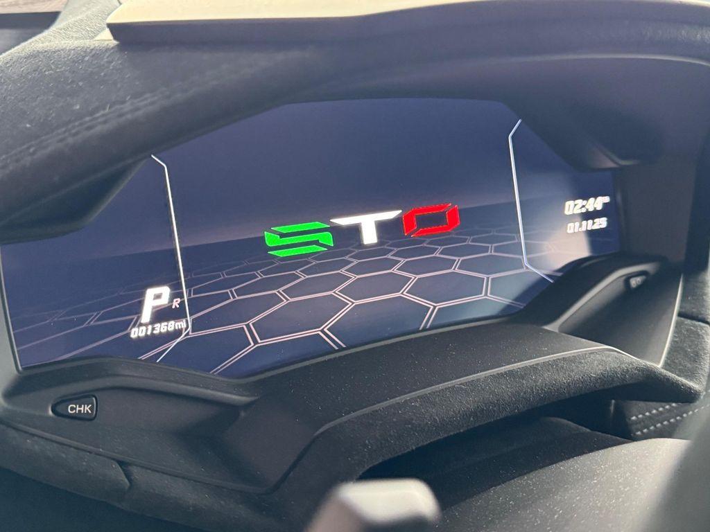 used 2023 Lamborghini Huracan STO car