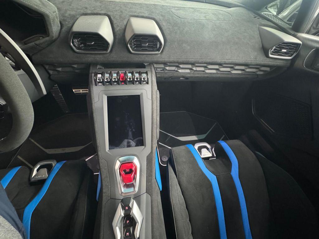 used 2023 Lamborghini Huracan STO car