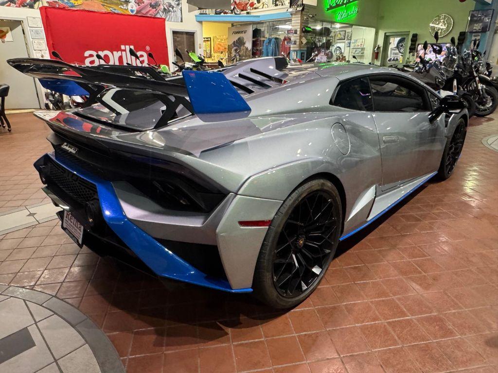 used 2023 Lamborghini Huracan STO car