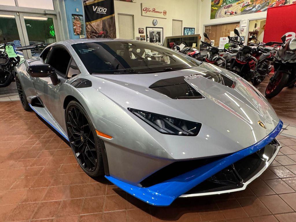 used 2023 Lamborghini Huracan STO car