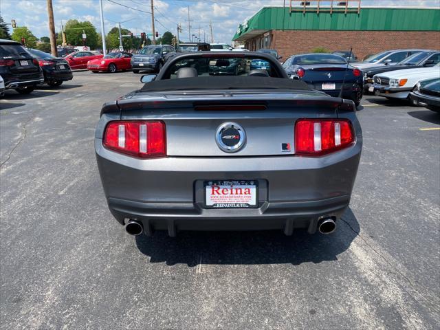 used 2010 Ford Mustang car