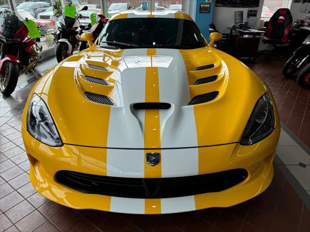 used 2014 Dodge SRT Viper car