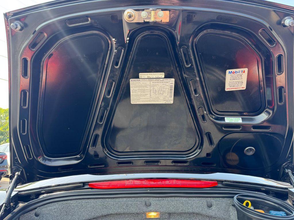 used 2000 Porsche Boxster car
