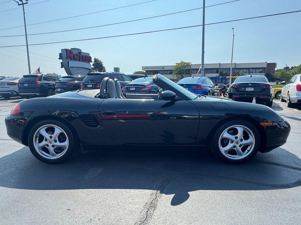 used 2000 Porsche Boxster car