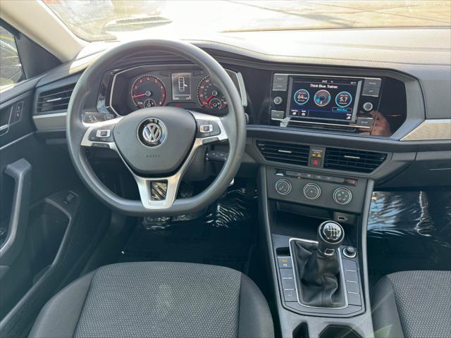 used 2019 Volkswagen Jetta car