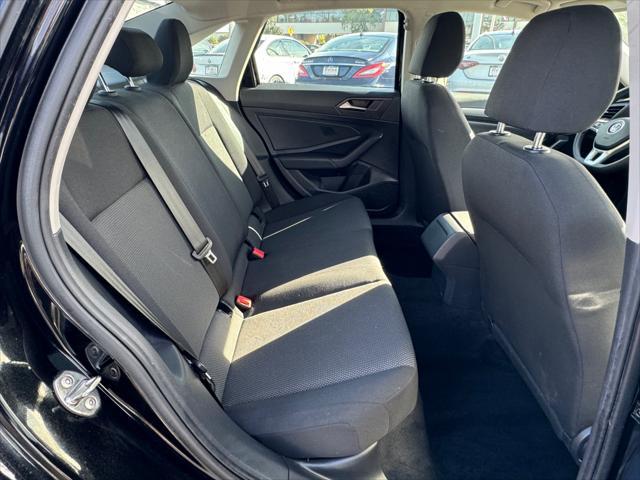 used 2019 Volkswagen Jetta car