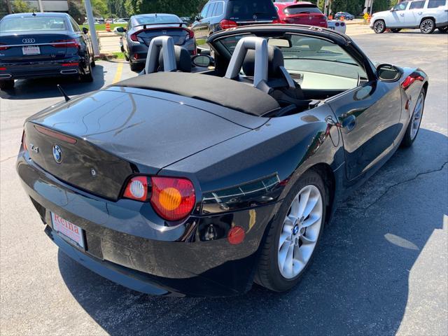 used 2004 BMW Z4 car