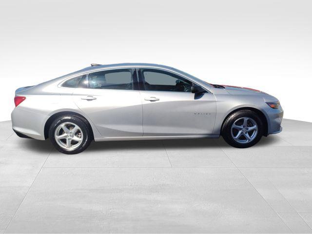 used 2018 Chevrolet Malibu car, priced at $17,526