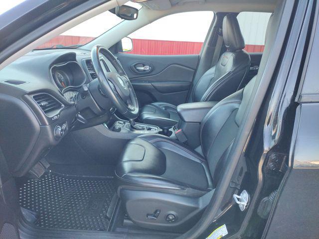 used 2019 Jeep Cherokee car, priced at $18,266