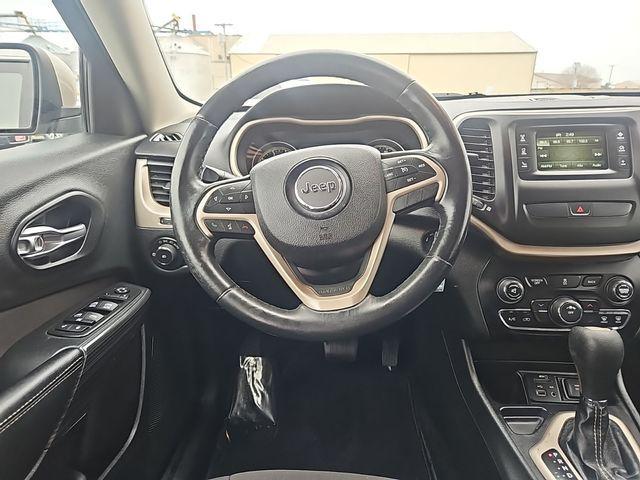 used 2015 Jeep Cherokee car, priced at $13,500