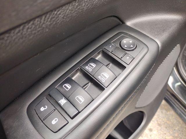 used 2015 Jeep Grand Cherokee car, priced at $15,215