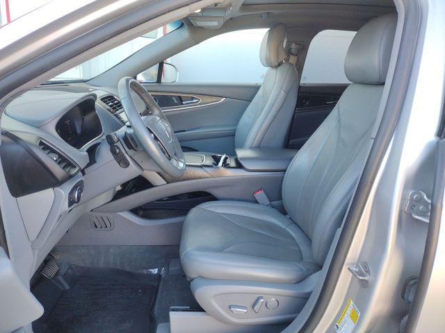 used 2019 Lincoln Nautilus car, priced at $21,148