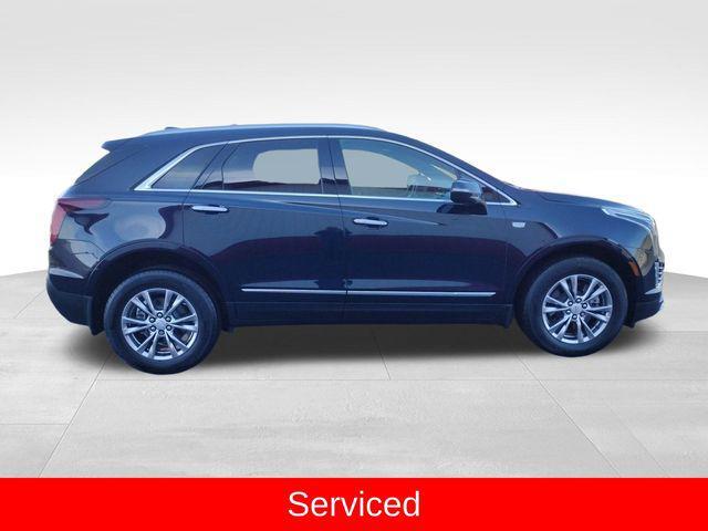 used 2021 Cadillac XT5 car, priced at $32,500