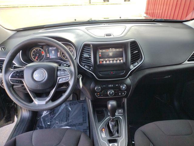 used 2020 Jeep Cherokee car, priced at $16,325