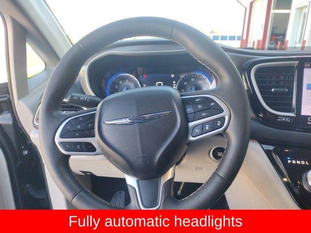 used 2022 Chrysler Pacifica car, priced at $23,000