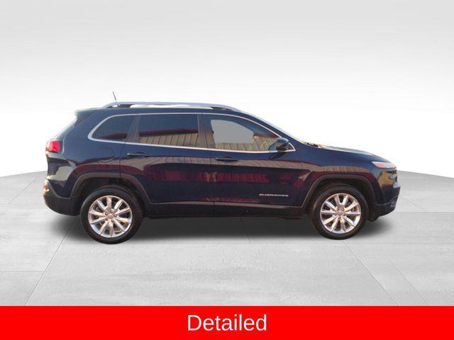 used 2016 Jeep Cherokee car, priced at $11,500