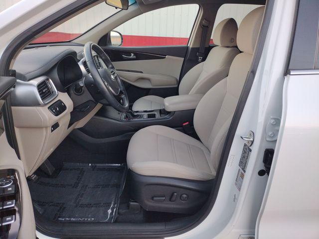 used 2020 Kia Sorento car, priced at $16,557
