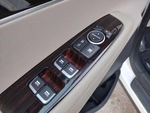 used 2020 Kia Sorento car, priced at $16,557