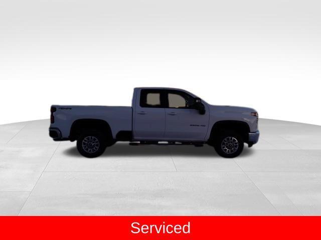 used 2023 Chevrolet Silverado 2500 car, priced at $40,000