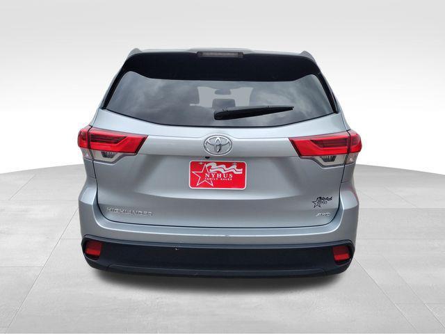 used 2019 Toyota Highlander car, priced at $25,357