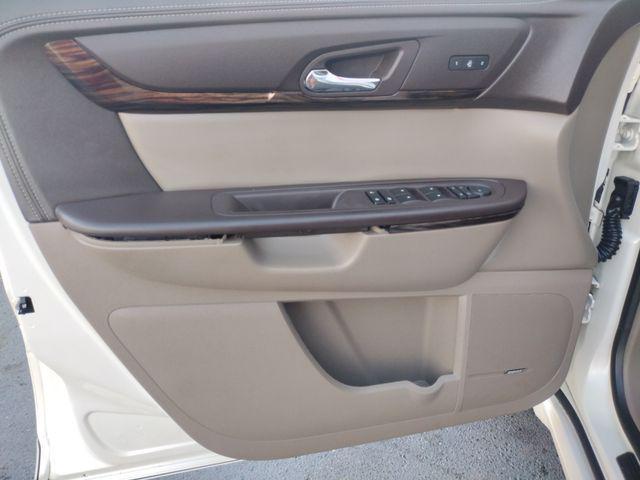 used 2015 GMC Acadia car, priced at $16,043