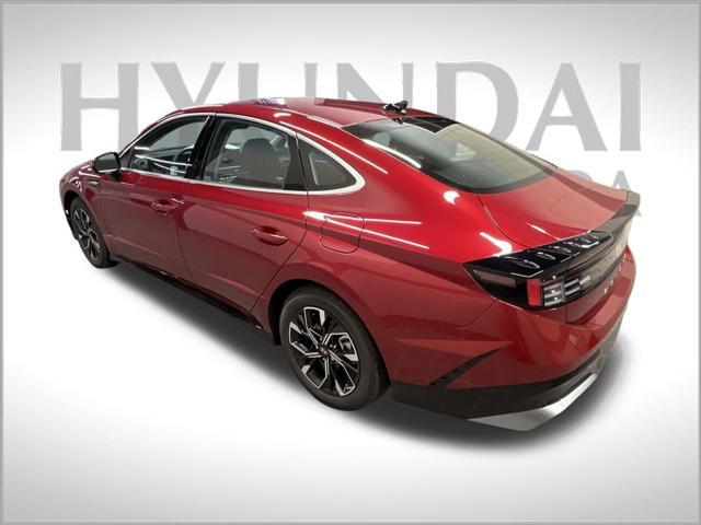 new 2024 Hyundai Sonata car, priced at $26,215