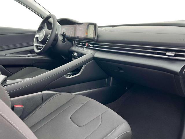 new 2025 Hyundai Elantra car, priced at $25,977