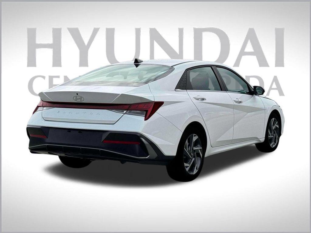 new 2025 Hyundai Elantra car, priced at $26,007