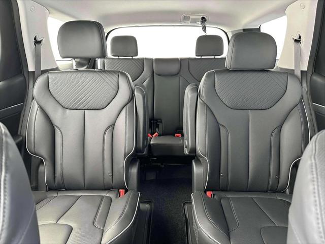 new 2025 Hyundai Palisade car, priced at $44,098