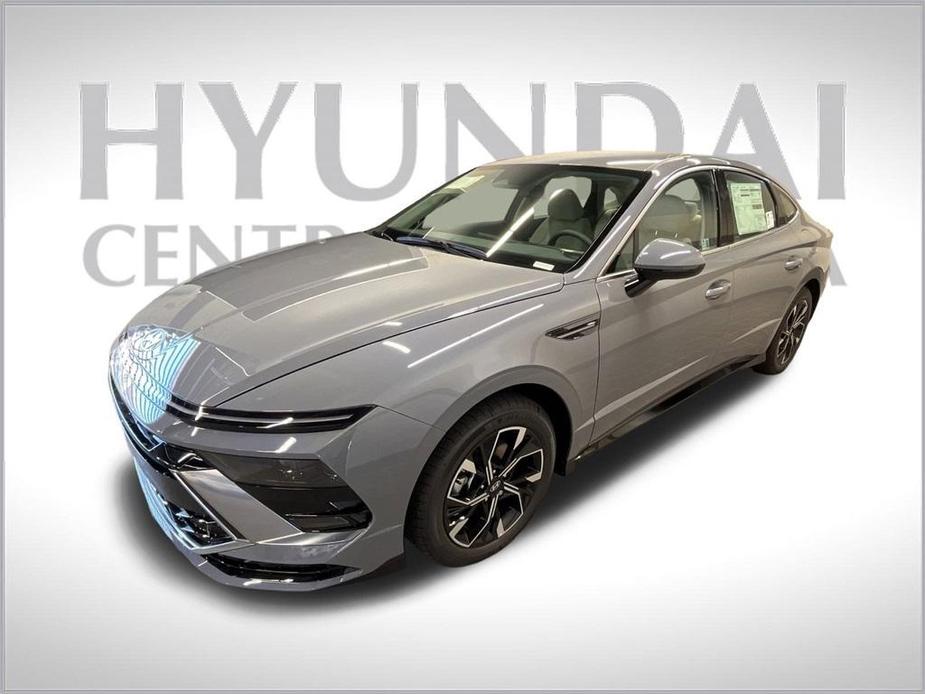 new 2024 Hyundai Sonata car, priced at $25,822