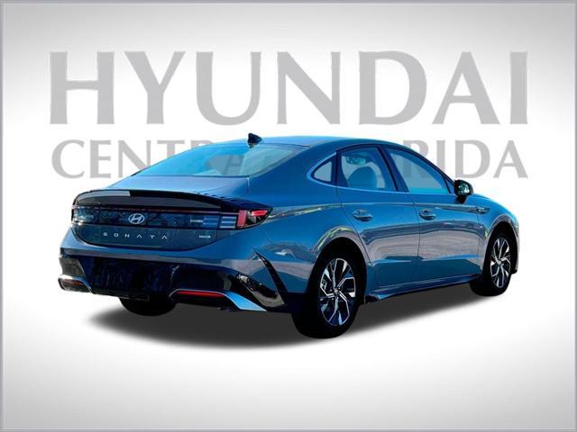 new 2024 Hyundai Sonata car, priced at $28,558