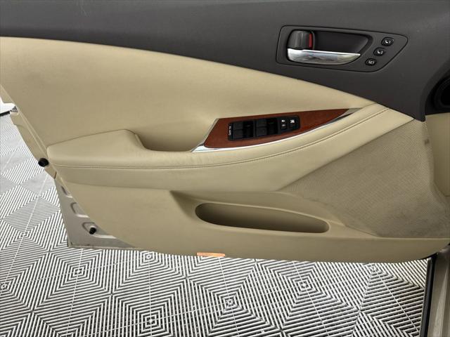 used 2011 Lexus ES 350 car, priced at $11,999
