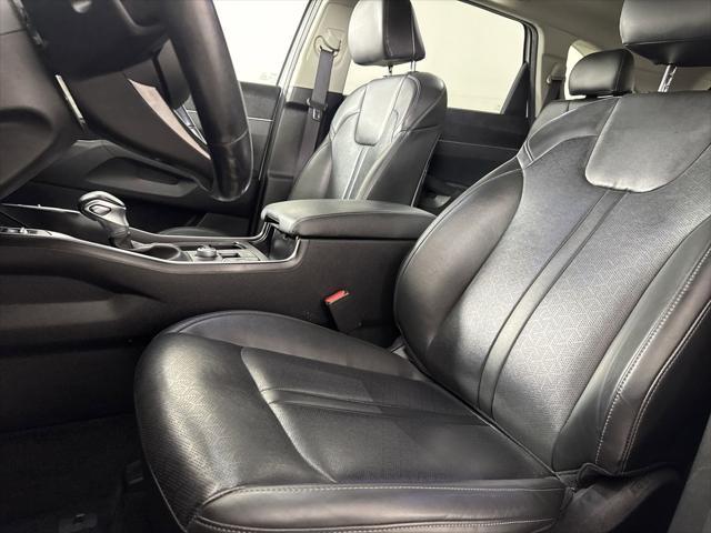 used 2022 Kia Sorento car, priced at $23,400