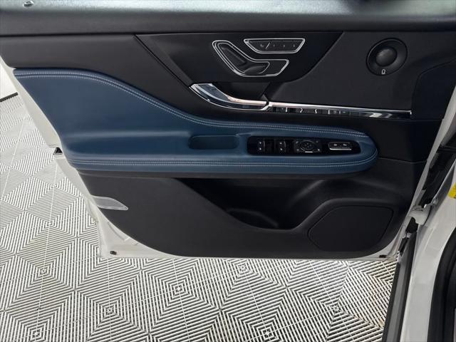 used 2020 Lincoln Corsair car, priced at $25,500