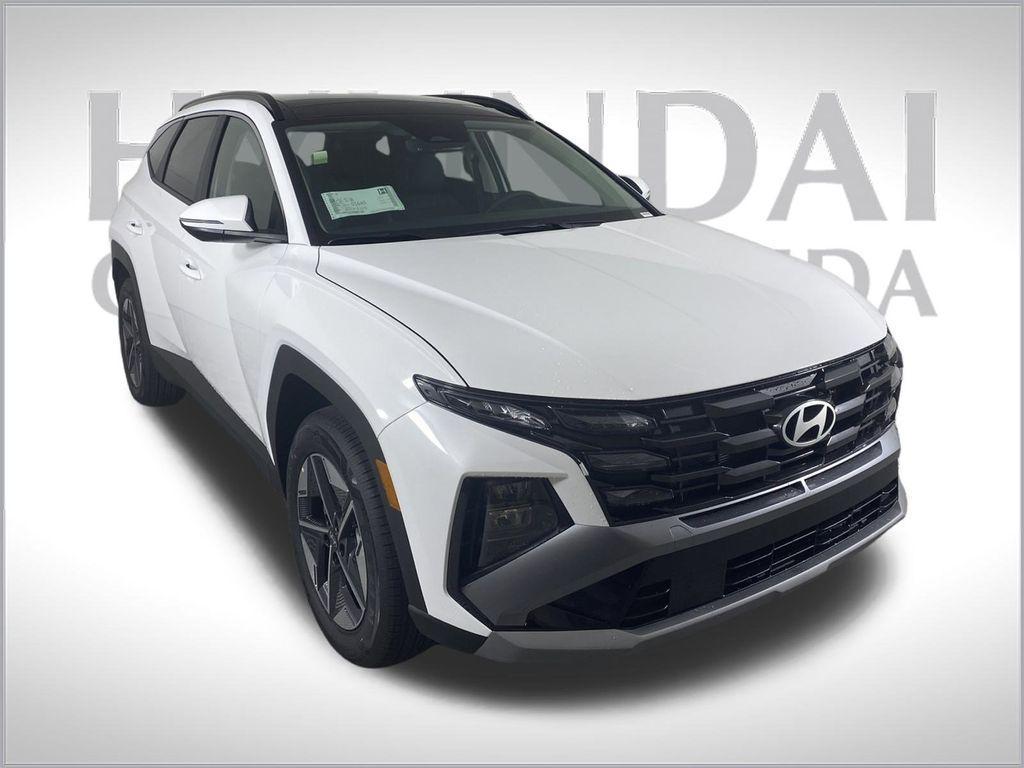 new 2025 Hyundai TUCSON Hybrid car, priced at $35,357