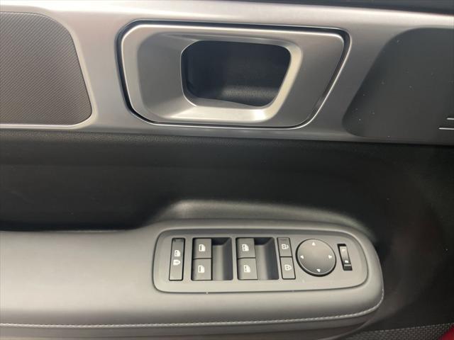 new 2024 Hyundai Santa Fe car, priced at $39,953