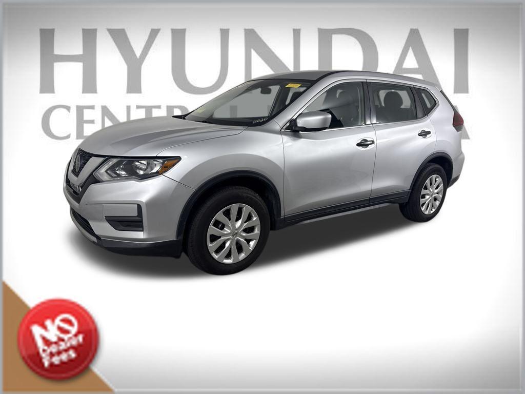 used 2020 Nissan Rogue car, priced at $13,499