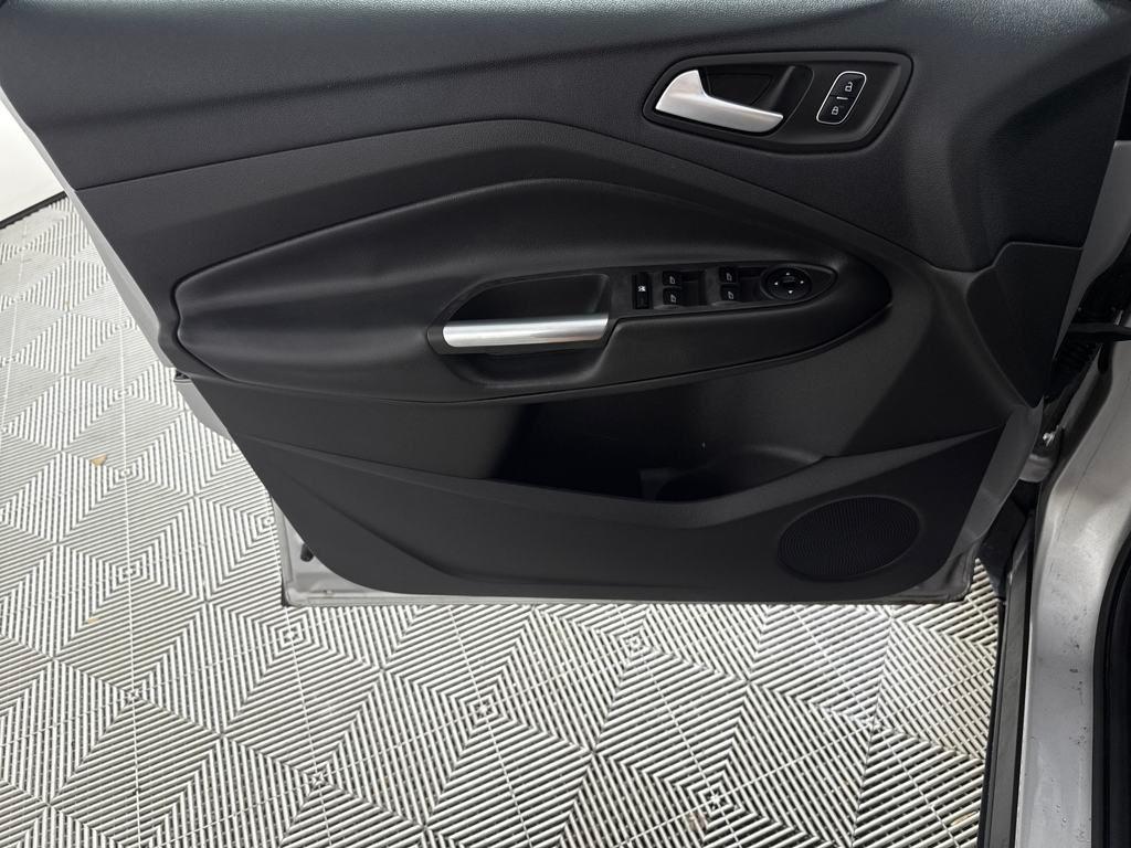 used 2018 Ford Escape car, priced at $9,525