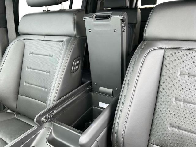 new 2025 Hyundai SANTA FE HEV car, priced at $45,600
