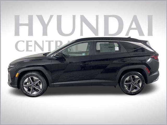 new 2025 Hyundai Tucson car, priced at $30,890