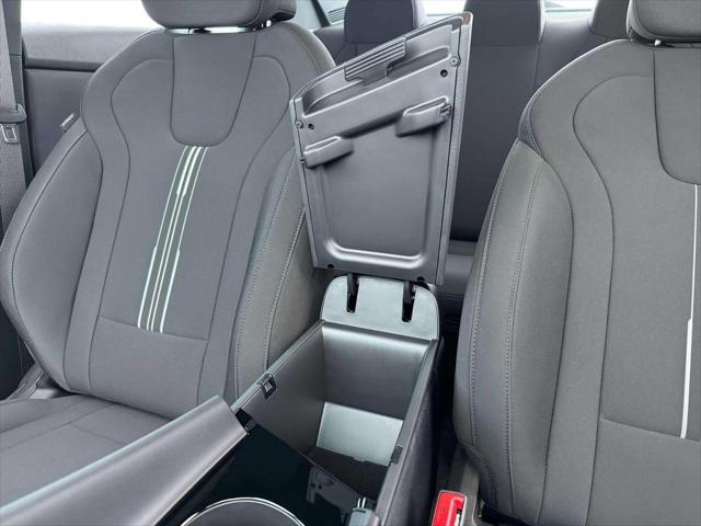 new 2025 Hyundai Elantra car, priced at $27,309
