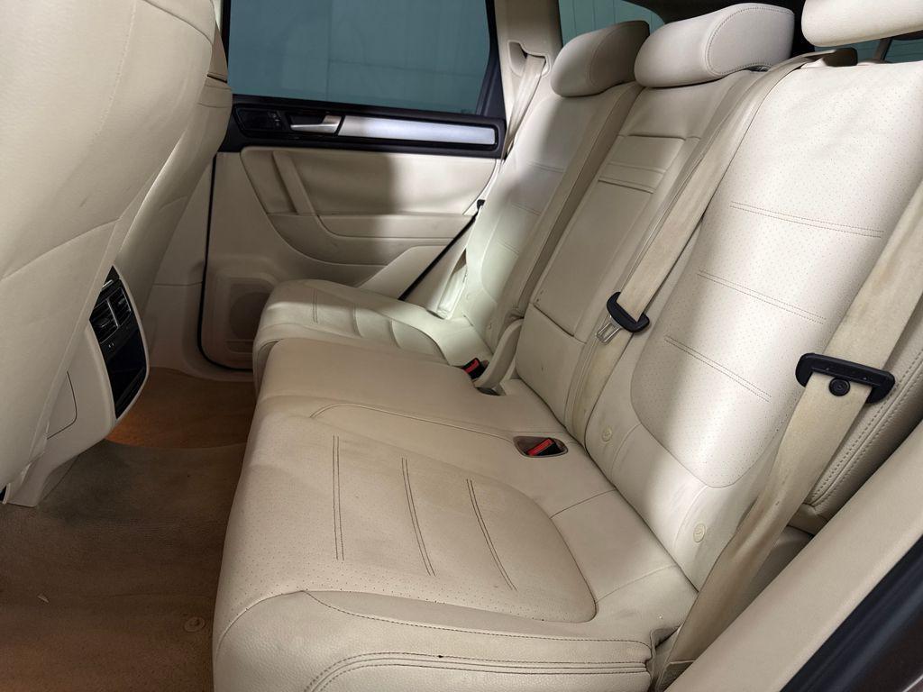 used 2014 Volkswagen Touareg car, priced at $7,000