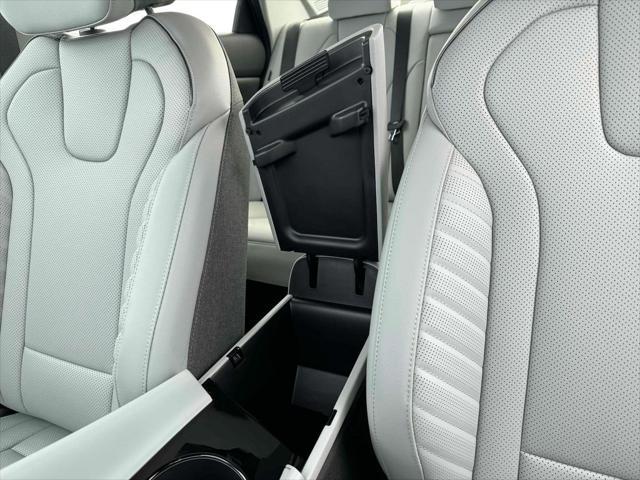 new 2025 Hyundai Elantra car, priced at $29,595