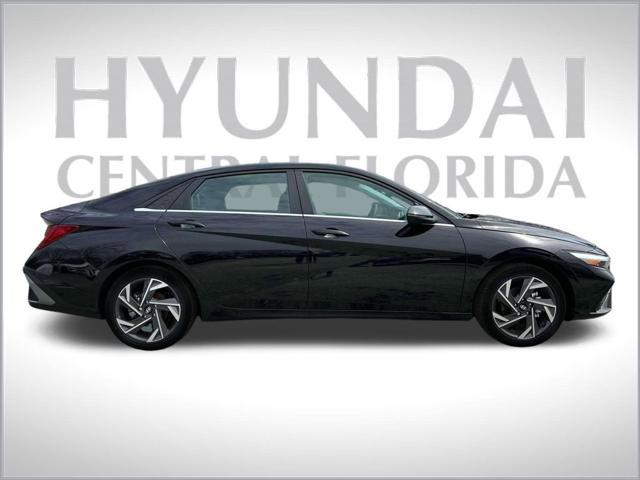 new 2025 Hyundai Elantra car, priced at $29,595